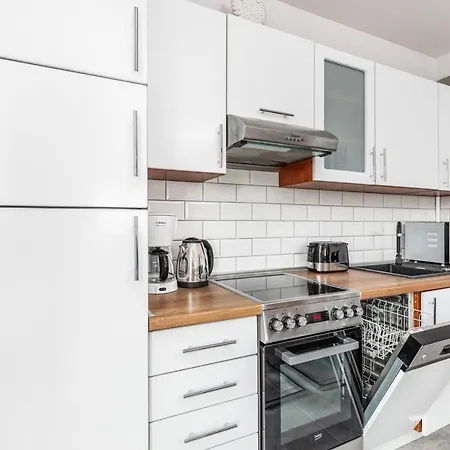 Penthouse Baltic Park By Renters 아파트 *